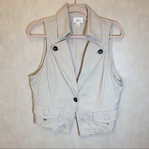 LOFT khaki vest. Size 14.